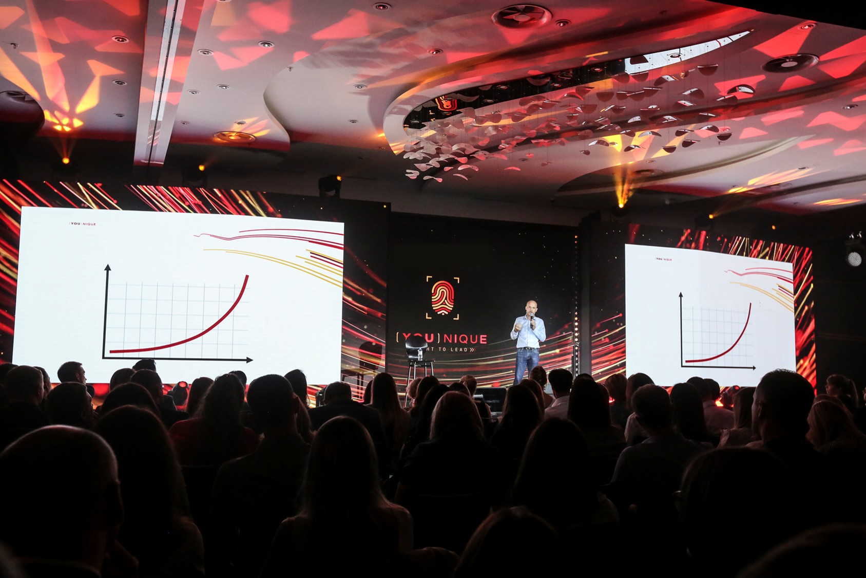 Georgy Makarov speaking at conference